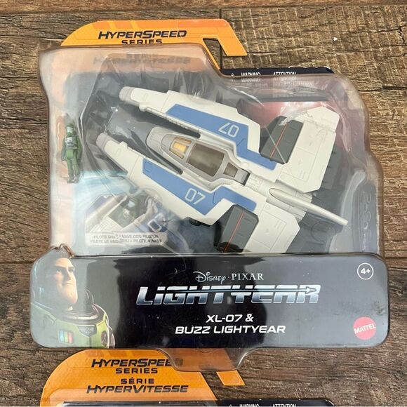 Lightyear 2022 Buzz XL-02 &!XL-07 Ship/Figure HyperSpeed Series Disney Pixar NEW - Picture 7 of 15